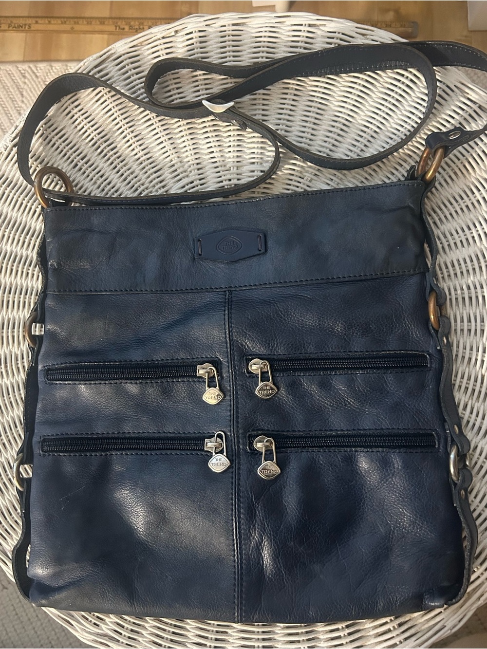 The Trend Navy Blue Leather Multi-Pocket Crossbody Bag - Made in Italy (Pristine